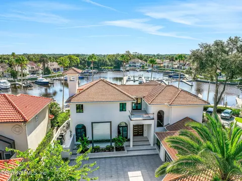 116 Annapolis Ln, Ponte Vedra Beach, FL 32082