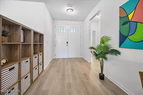 Entry Way - 434 Twilight Ln, Saint Augustine, FL 32095 photo 4 of 5