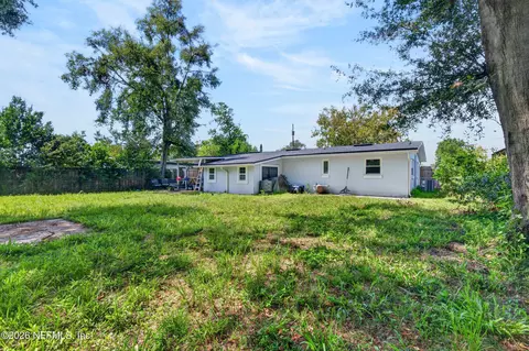 Exterior - 416 Ameca Ave, Orange Park, FL 32073 photo 5 of 6