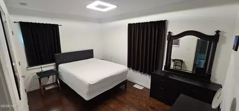 Bedroom - 423 Holiday Dr, Interlachen, FL 32148 photo 1 of 1