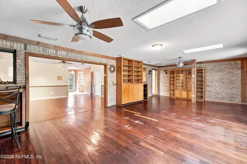 Living - 309 Devonshire Ln, Orange Park, FL 32073 photo 3 of 3