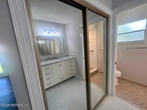 Bath - 702 Nieves Ln, Saint Augustine, FL 32086 photo 3 of 5