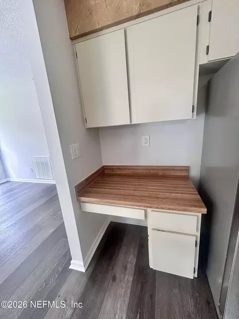Kitchen - 702 Nieves Ln, Saint Augustine, FL 32086 photo 7 of 9