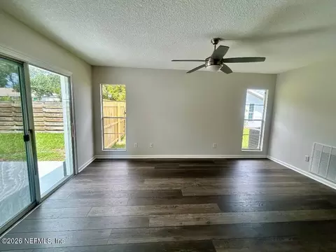Living - 702 Nieves Ln, Saint Augustine, FL 32086 photo 4 of 4