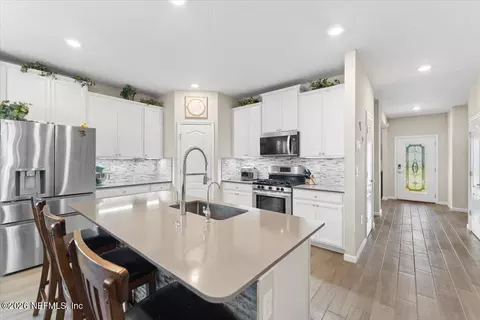 Kitchen - 251 Tintamarre Dr, Saint Augustine, FL 32092 photo 3 of 7