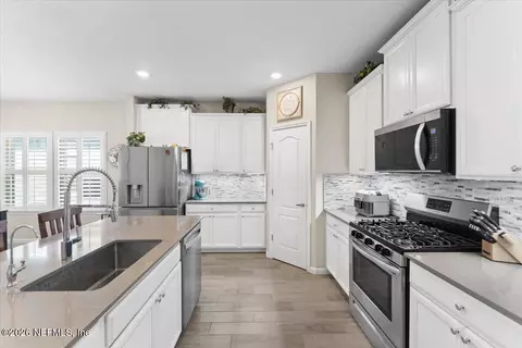 Kitchen - 251 Tintamarre Dr, Saint Augustine, FL 32092 photo 2 of 7