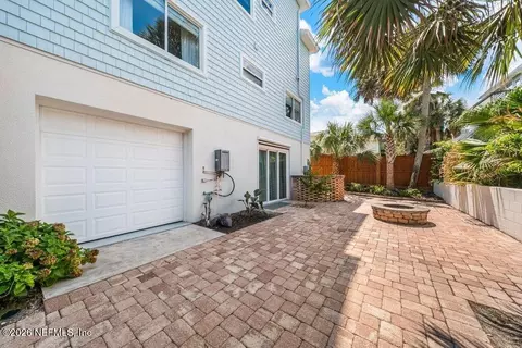 Exterior - 1960 Beach Ave, Atlantic Beach, FL 32233 photo 10 of 22