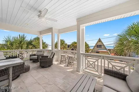 Exterior - 1960 Beach Ave, Atlantic Beach, FL 32233 photo 13 of 22