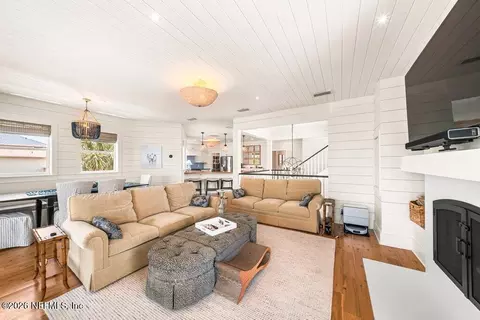 Living - 1960 Beach Ave, Atlantic Beach, FL 32233 photo 6 of 6
