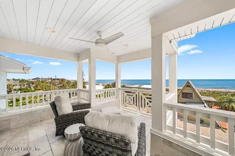Exterior - 1960 Beach Ave, Atlantic Beach, FL 32233 photo 18 of 22