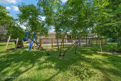 Exterior - 829 Rita Cir, Saint Augustine, FL 32086 photo 10 of 12