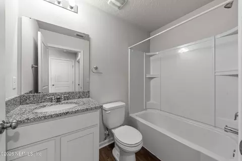 Bath - 764 Constitution Pl, Macclenny, FL 32063 photo 1 of 4