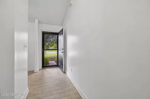Entry Way - 861835 Worthington Dr, Yulee, FL 32097 photo 2 of 2