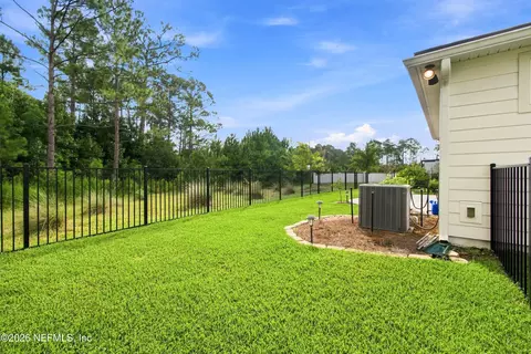 Exterior - 135 Fairlake Cir, Saint Augustine, FL 32092 photo 10 of 15