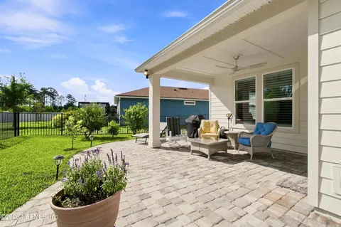 Exterior - 135 Fairlake Cir, Saint Augustine, FL 32092 photo 7 of 15