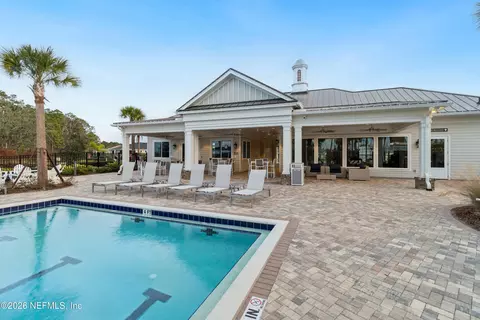 Exterior - 135 Fairlake Cir, Saint Augustine, FL 32092 photo 13 of 15