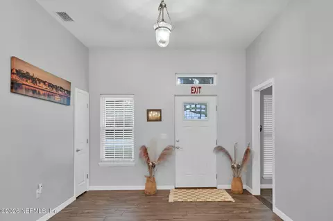 Entry Way - 4 E San Carlos Ave, Saint Augustine, FL 32084 photo 5 of 5