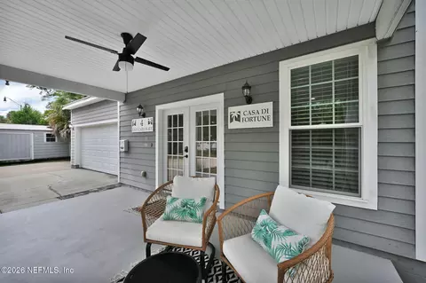 Exterior - 4 E San Carlos Ave, Saint Augustine, FL 32084 photo 3 of 11