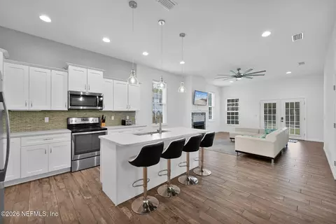 Kitchen - 4 E San Carlos Ave, Saint Augustine, FL 32084 photo 3 of 6