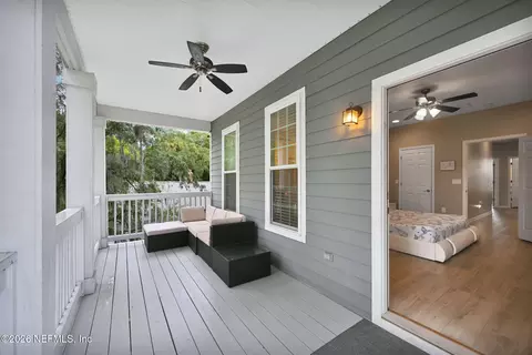 Exterior - 4 E San Carlos Ave, Saint Augustine, FL 32084 photo 4 of 11
