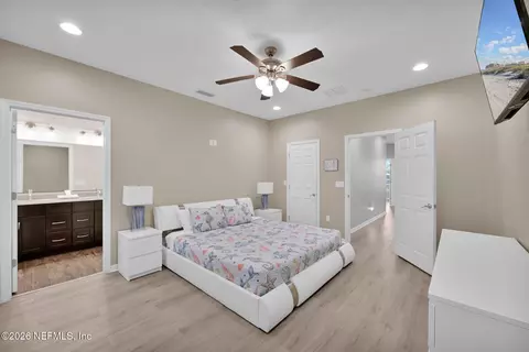 Bedroom - 4 E San Carlos Ave, Saint Augustine, FL 32084 photo 5 of 5