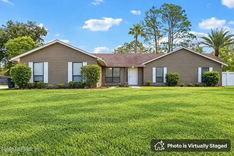 821 Basswood Ct, Orange Park, FL 32065