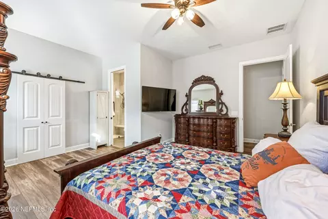 Bedroom - 383 Pine Haven Dr, Saint Johns, FL 32259 photo 5 of 8