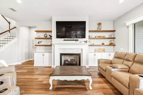 Living - 383 Pine Haven Dr, Saint Johns, FL 32259 photo 1 of 3