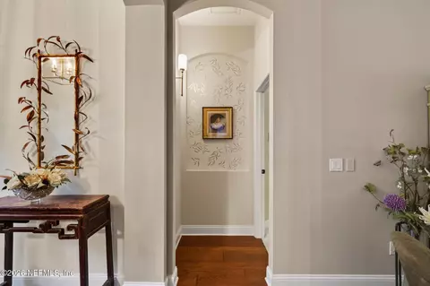 Entry Way - 160 Parkside Dr, Saint Augustine, FL 32095 photo 4 of 4