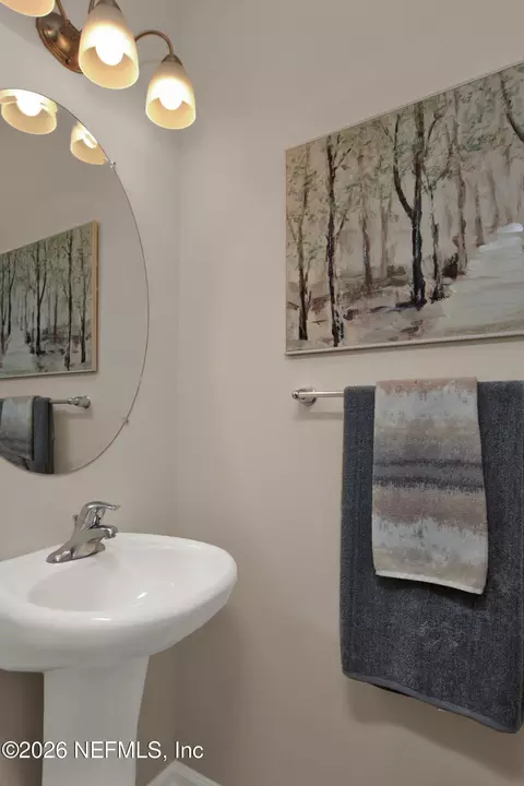 Bath - 465 Coastline Way, Saint Augustine, FL 32092 photo 1 of 4
