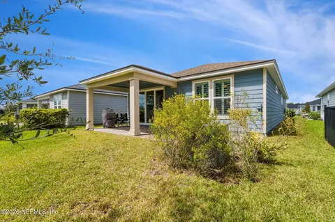 Exterior - 530 Continuum Loop, Yulee, FL 32097 photo 13 of 35