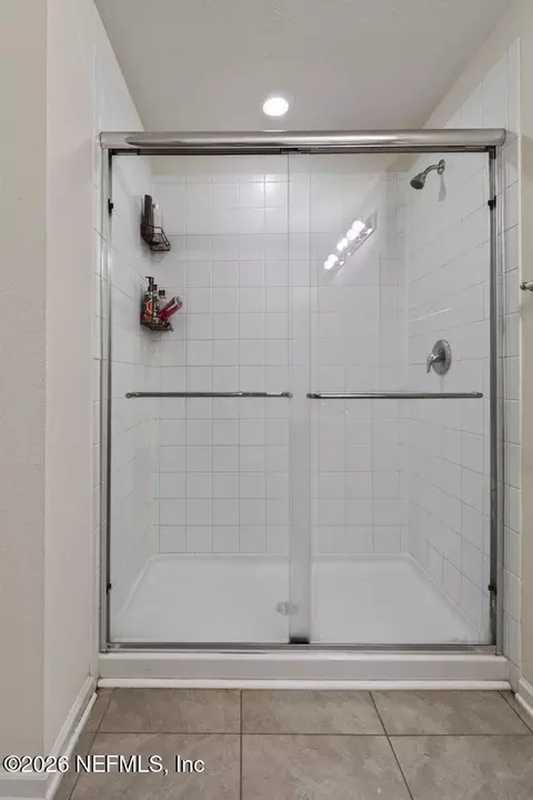 Bath - 86830 Iron Rail Ct, Yulee, FL 32097 photo 6 of 6