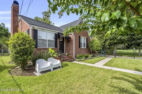 4652 College St, Jacksonville, FL 32205