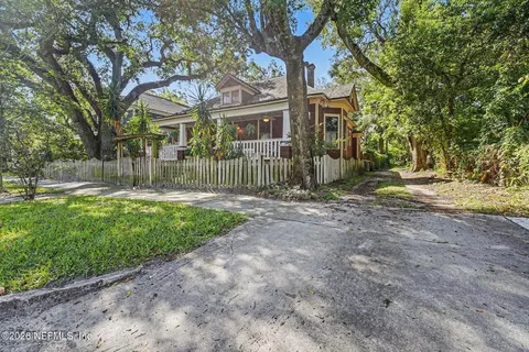 Exterior - 320 E 9th St, Jacksonville, FL 32206 photo 2 of 6