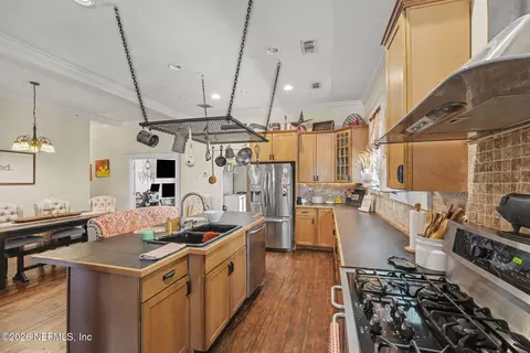 Kitchen - 320 E 9th St, Jacksonville, FL 32206 photo 1 of 2