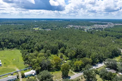 9296 Hipps Rd, Jacksonville, FL 32222