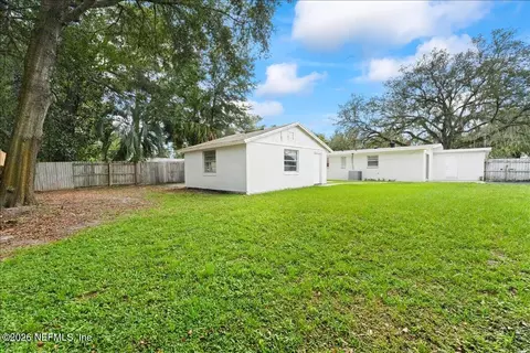 Exterior - 215 Edson Dr, Orange Park, FL 32073 photo 3 of 5