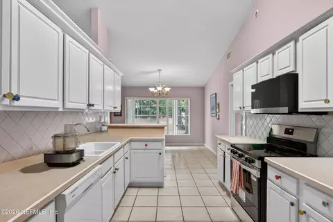 Kitchen - 3316 Cedar Glen Way, Saint Augustine, FL 32086 photo 3 of 3