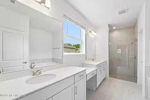 Bath - 346 Silver Heron Way, Saint Augustine, FL 32092 photo 2 of 4