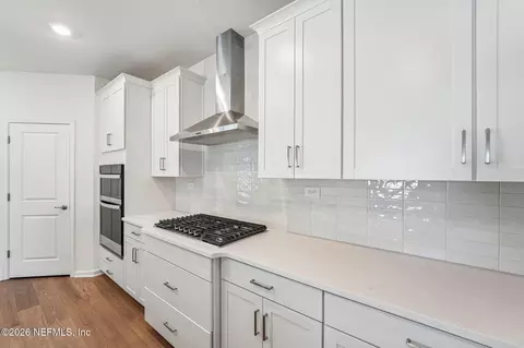 Kitchen - 346 Silver Heron Way, Saint Augustine, FL 32092 photo 3 of 4