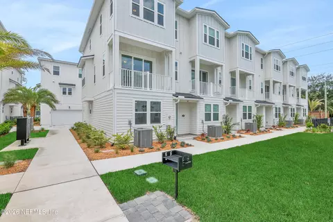 1003 N 1st Ave, Jacksonville Beach, FL 32250