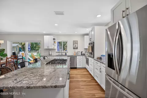 Kitchen - 1152 Alcala Dr, St. Augustine Shores, FL 32086 photo 4 of 5