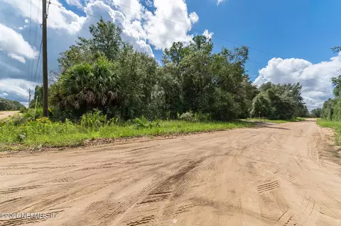 0010 Kin St, Interlachen, FL 32148 photo 5