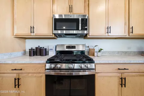 Kitchen - 323 Elm Creek Dr, Saint Augustine, FL 32092 photo 3 of 3