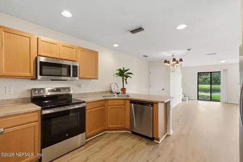 Kitchen - 499 Cabernet Pl, Saint Augustine, FL 32084 photo 3 of 3
