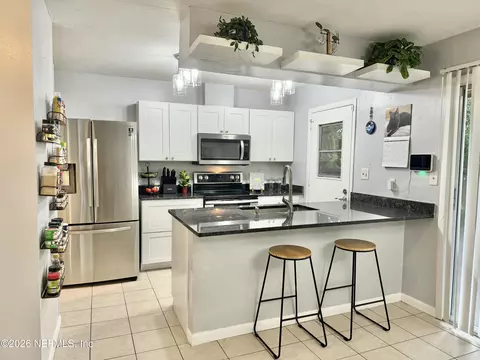 511 Westwood Dr, Tallahassee, FL 32304