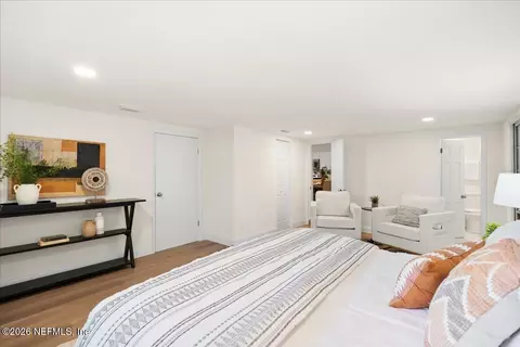 Bedroom - 3701 Copper Cir E, Jacksonville, FL 32207 photo 3 of 5