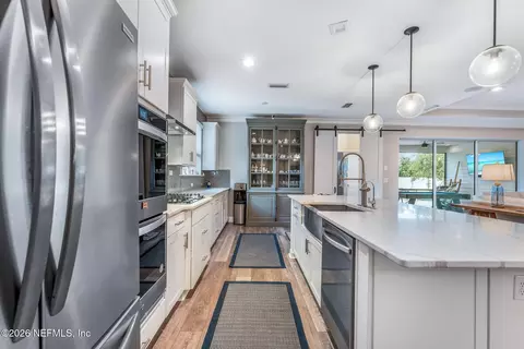 Kitchen - 106 Lucerne Ct, Saint Augustine, FL 32095 photo 5 of 7