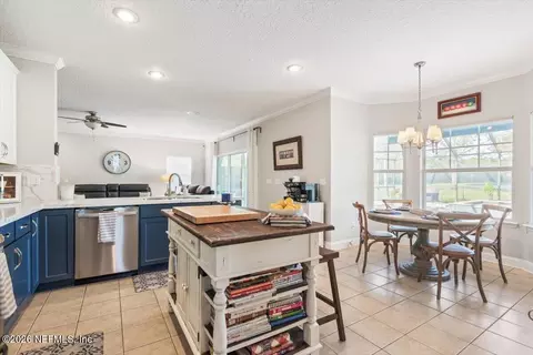 Kitchen - 817 Eagle Point Dr, Saint Augustine, FL 32092 photo 2 of 4