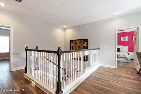 Entry Way - 817 Eagle Point Dr, Saint Augustine, FL 32092 photo 6 of 8